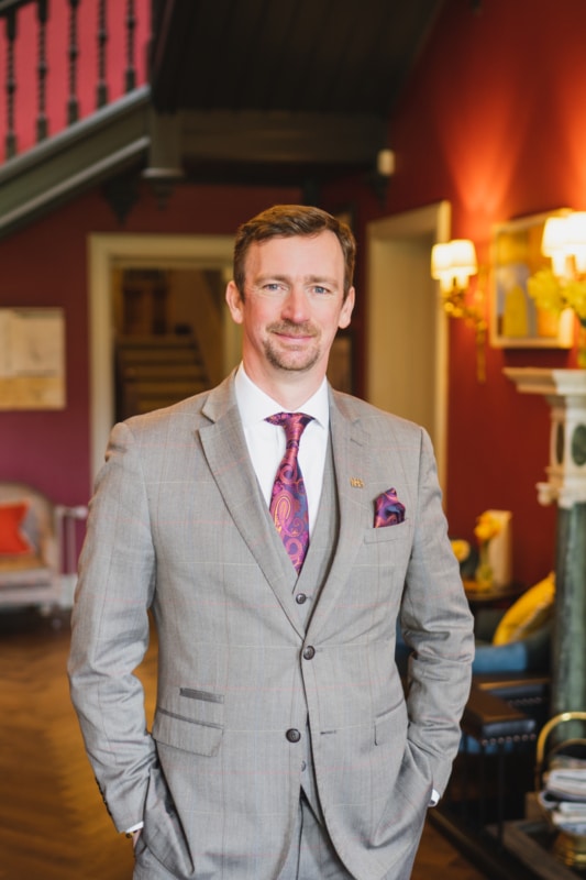 Barry Makin_Hotel Manager